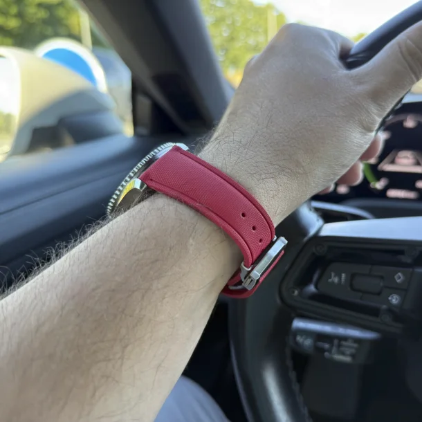 Sailcloth Gummirem med Foldesp�nde - R�d