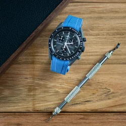 Curved End Gummirem til Omega X Swatch MoonSwatch - Bl