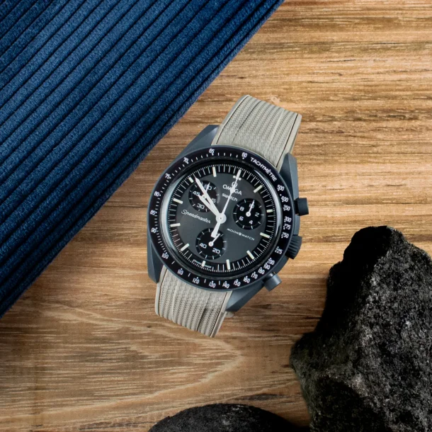 Curved End Gummirem til Omega X Swatch MoonSwatch - Beige