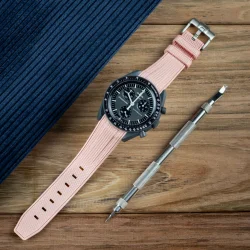 Curved End Gummirem til Omega X Swatch MoonSwatch - Gammelrosa