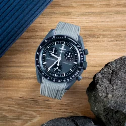 Curved End Gummirem til Omega X Swatch MoonSwatch - Lysegr