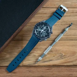 Curved End Gummirem til Omega X Swatch MoonSwatch - Marinebl