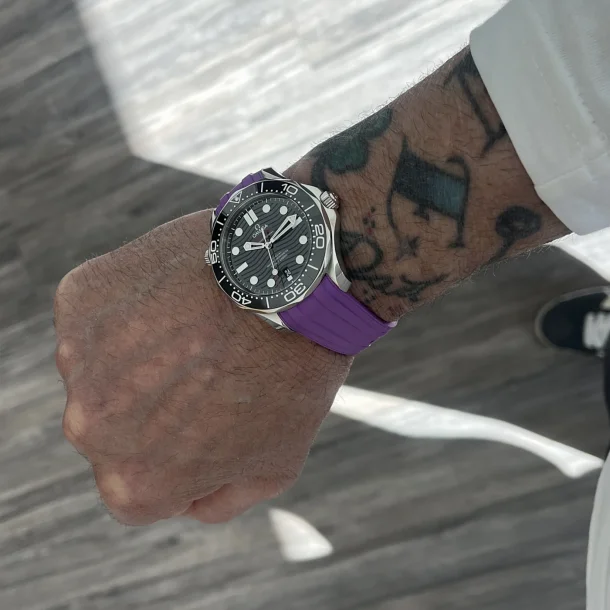 Curved End Gummirem med Foldesp�nde til Omega Seamaster Diver 300M - Lavendel