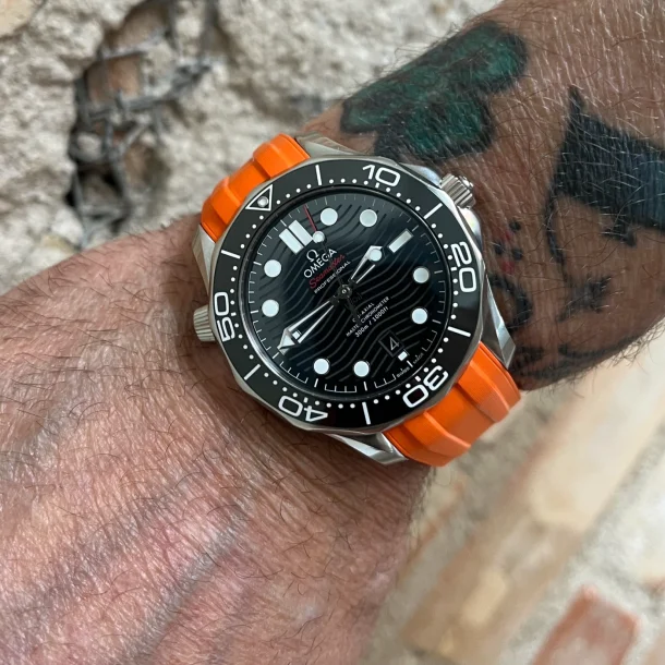Curved End Gummirem til Omega Seamaster Diver 300M - Orange