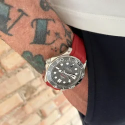 Curved End Gummirem til Omega Seamaster Diver 300M - Rd