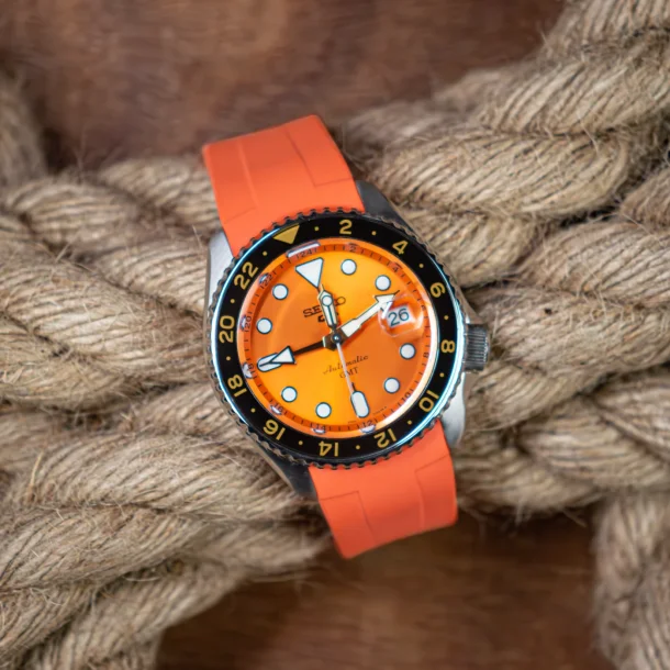 Curved End Gummirem til Seiko SKX / Seiko 5 Sports - Orange