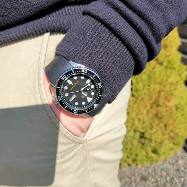 Curved End Gummirem til Seiko SKX / Seiko 5 Sports - Sort