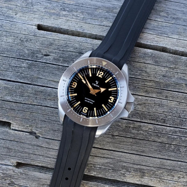 Curved End Gummirem til Yema Diver - Sort
