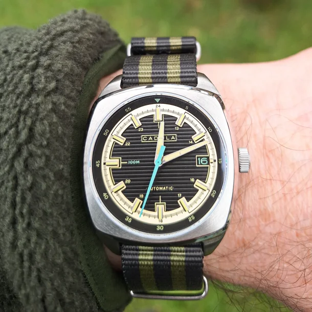 Redux Natorem - Sorte og m�rkegr�nne striber