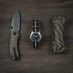 Riflet Natorem - Sort med beige stribe