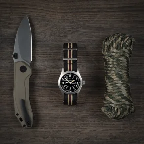 Riflet Natorem - Sorte, beige og r�de striber