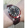 Natorem i Tudor-stil - Bordeaux/sort med sort stribe 