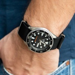 Riflet Natorem - Sort