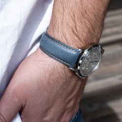 Rustik Lderrem med Quick-release - Bl med beige syninger