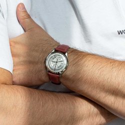 Rustik Lderrem med Quick-release - Rd med beige syninger