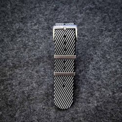 Natorem i Tudor-stil - Sorte og hvide striber